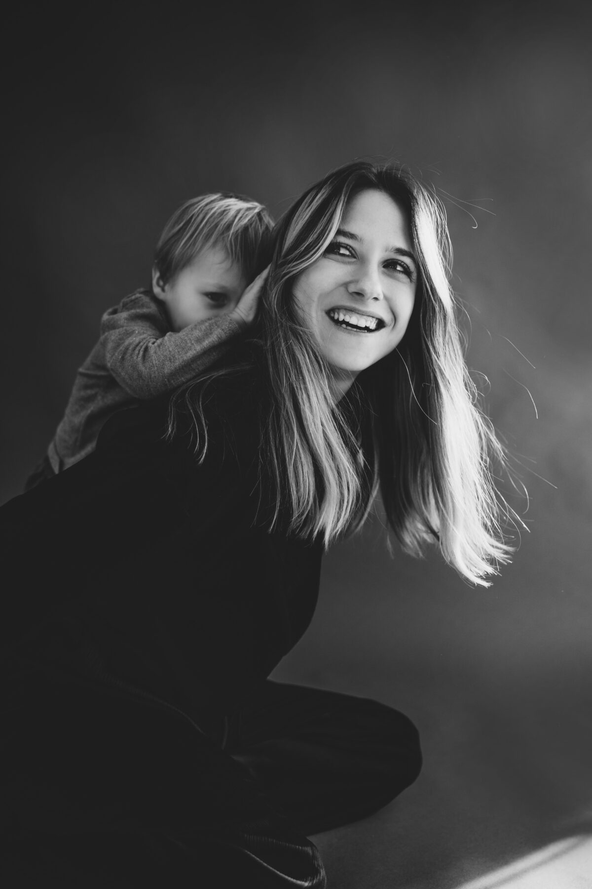 Agata z synem sesja rodzinna w studio Poznań Lusowo Lusówko fotograf Katarzyna Kitajgrodzka Flarra ()