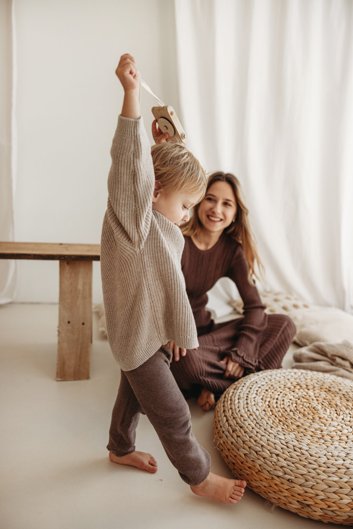 Agata z synem sesja rodzinna w studio Poznań Lusowo Lusówko fotograf Katarzyna Kitajgrodzka Flarra ()