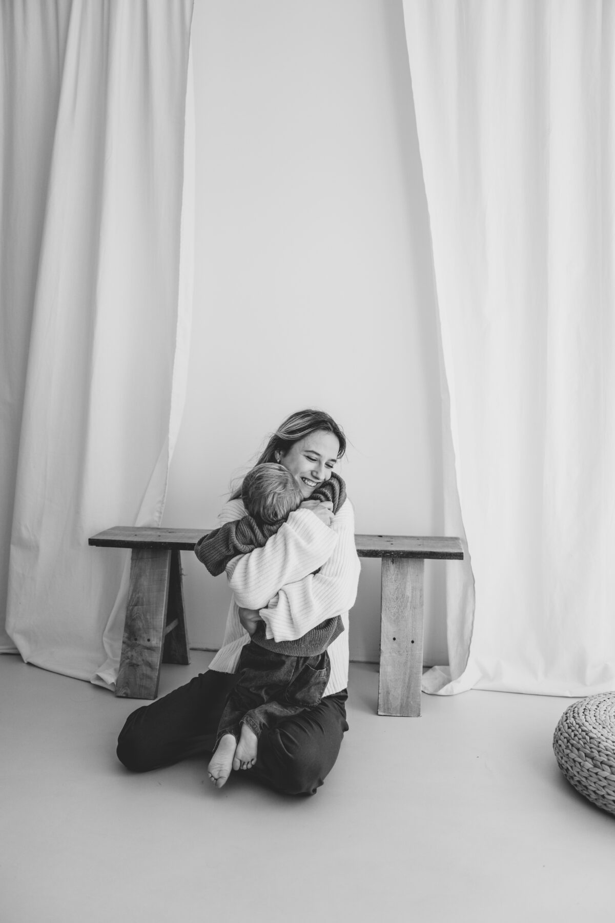 Agata z synem sesja rodzinna w studio Poznań Lusowo Lusówko fotograf Katarzyna Kitajgrodzka Flarra ()