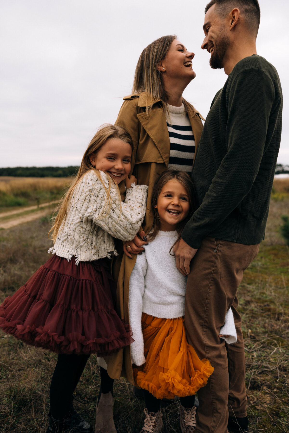 Ania z rodzina plener sesja fotograficzna rodzinna fotograf poznań Katarzyna Kitajgrodzka Flarra ()