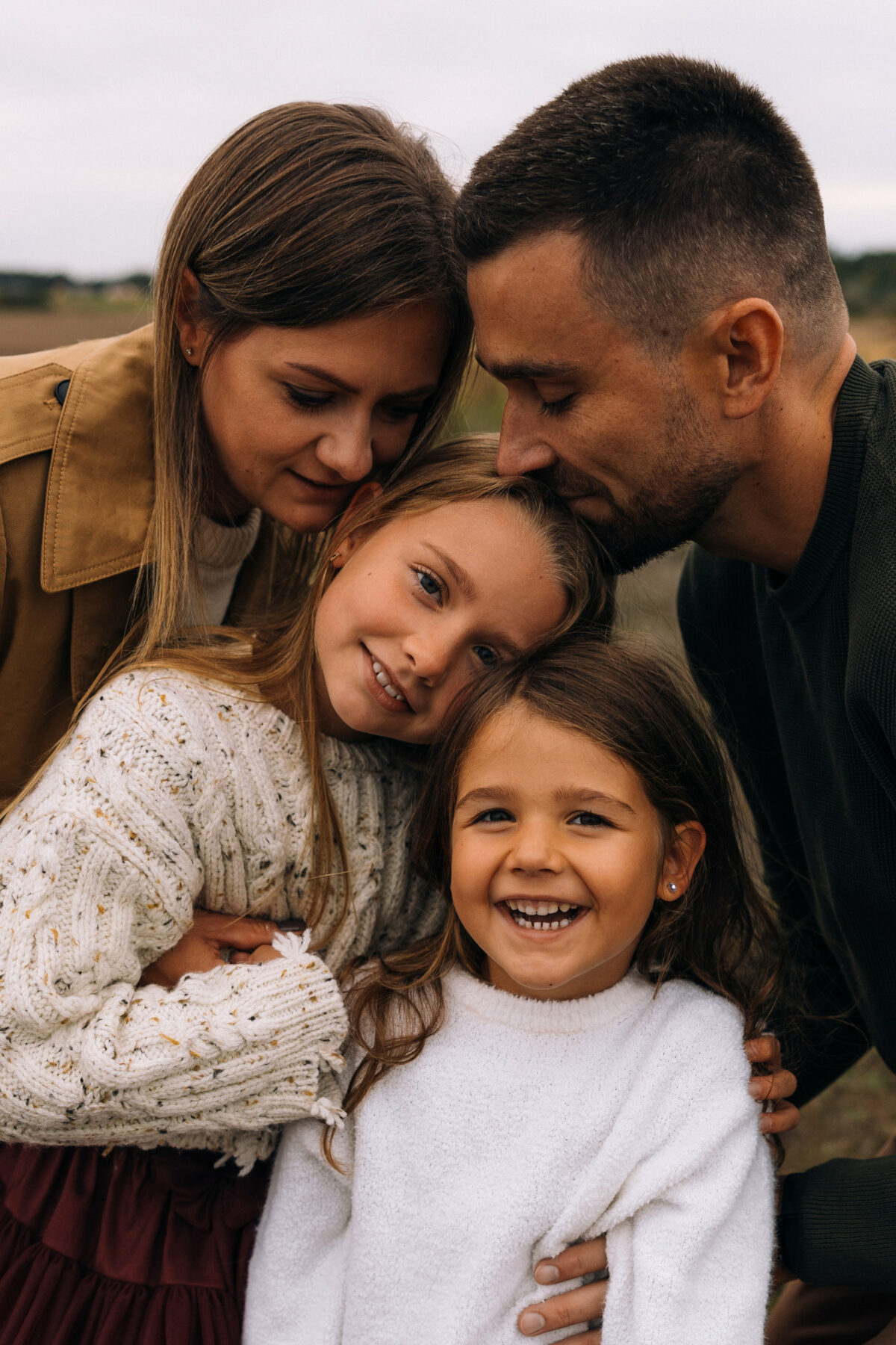 Ania z rodzina plener sesja fotograficzna rodzinna fotograf poznań Katarzyna Kitajgrodzka Flarra ()