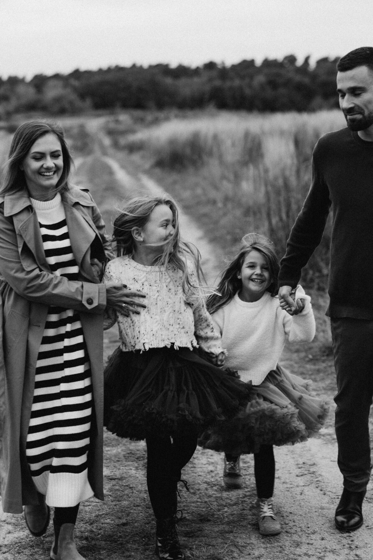 Ania z rodzina plener sesja fotograficzna rodzinna fotograf poznań Katarzyna Kitajgrodzka Flarra ()