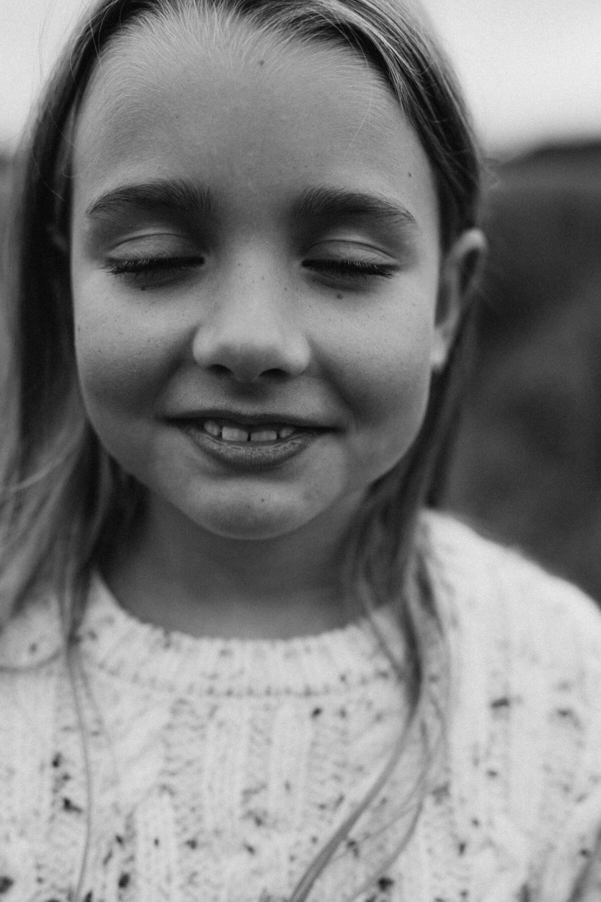 Ania z rodzina plener sesja fotograficzna rodzinna fotograf poznań Katarzyna Kitajgrodzka Flarra ()