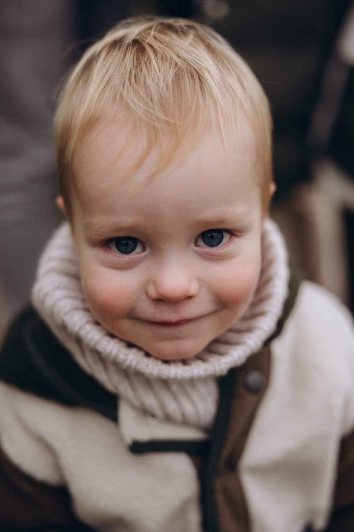 Beata z rodziną sesja rodzinna plenerowa fotograf poznań Katarzyna Kitajgrodzka Falrra ()