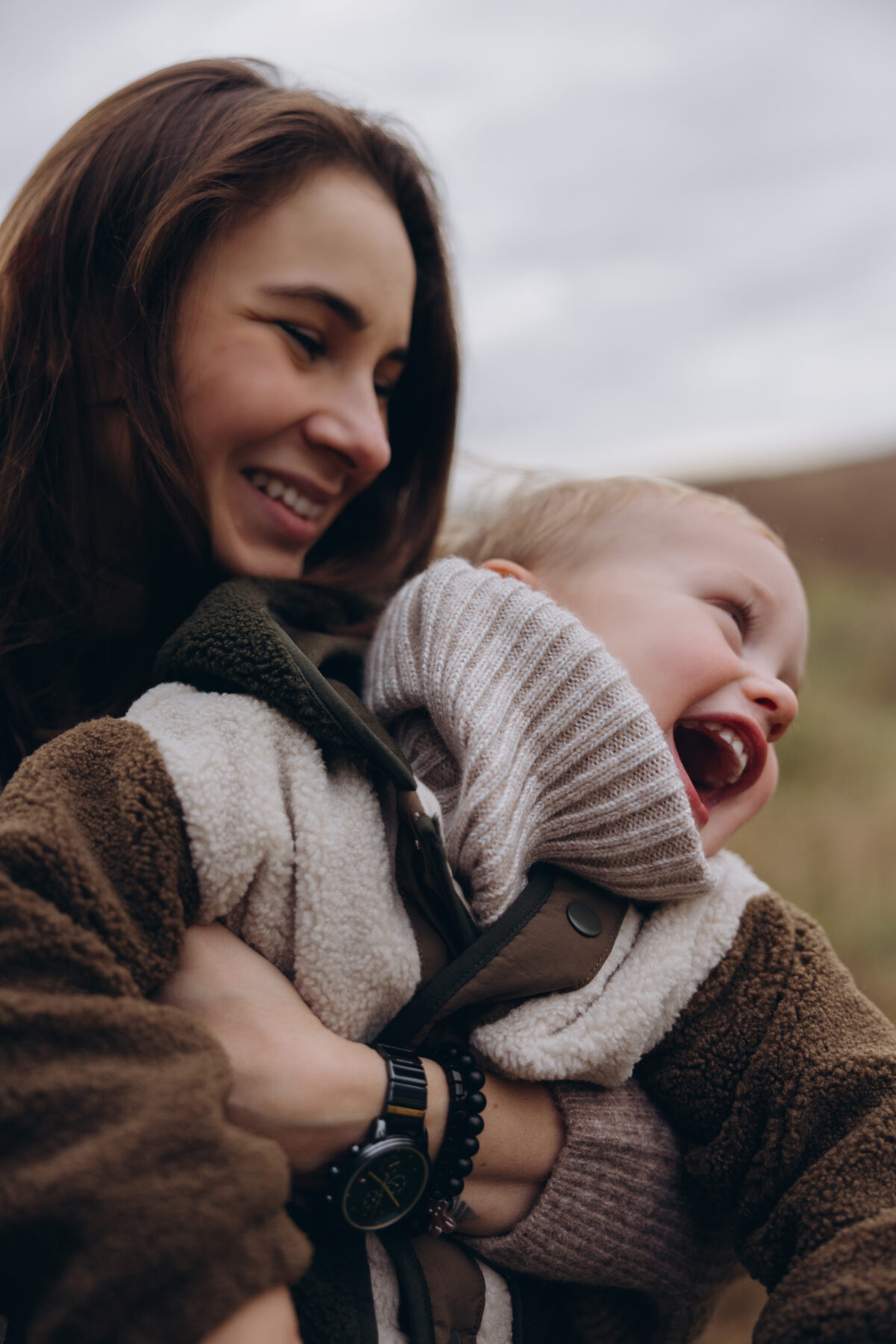 Beata z rodziną sesja rodzinna plenerowa fotograf poznań Katarzyna Kitajgrodzka Falrra ()