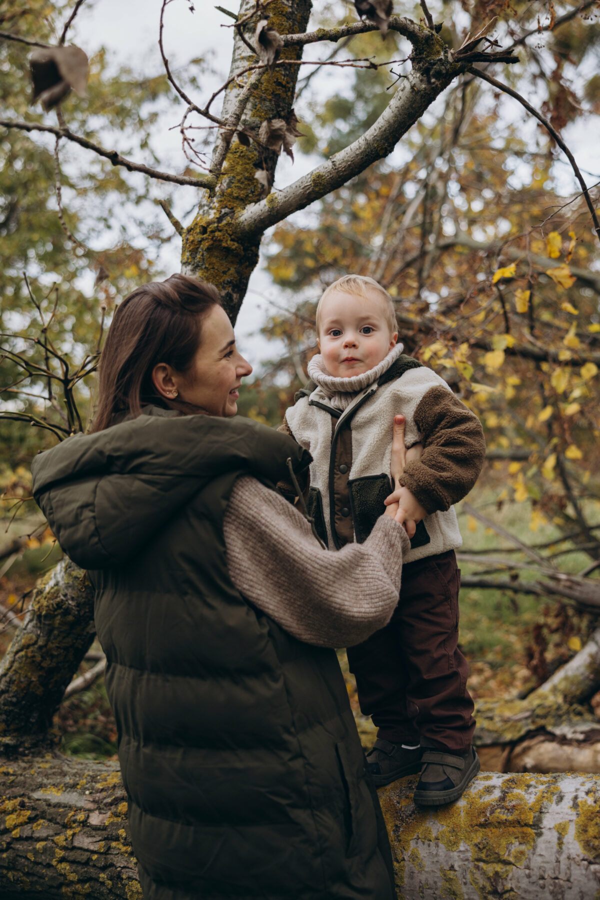 Beata z rodziną sesja rodzinna plenerowa fotograf poznań Katarzyna Kitajgrodzka Falrra ()
