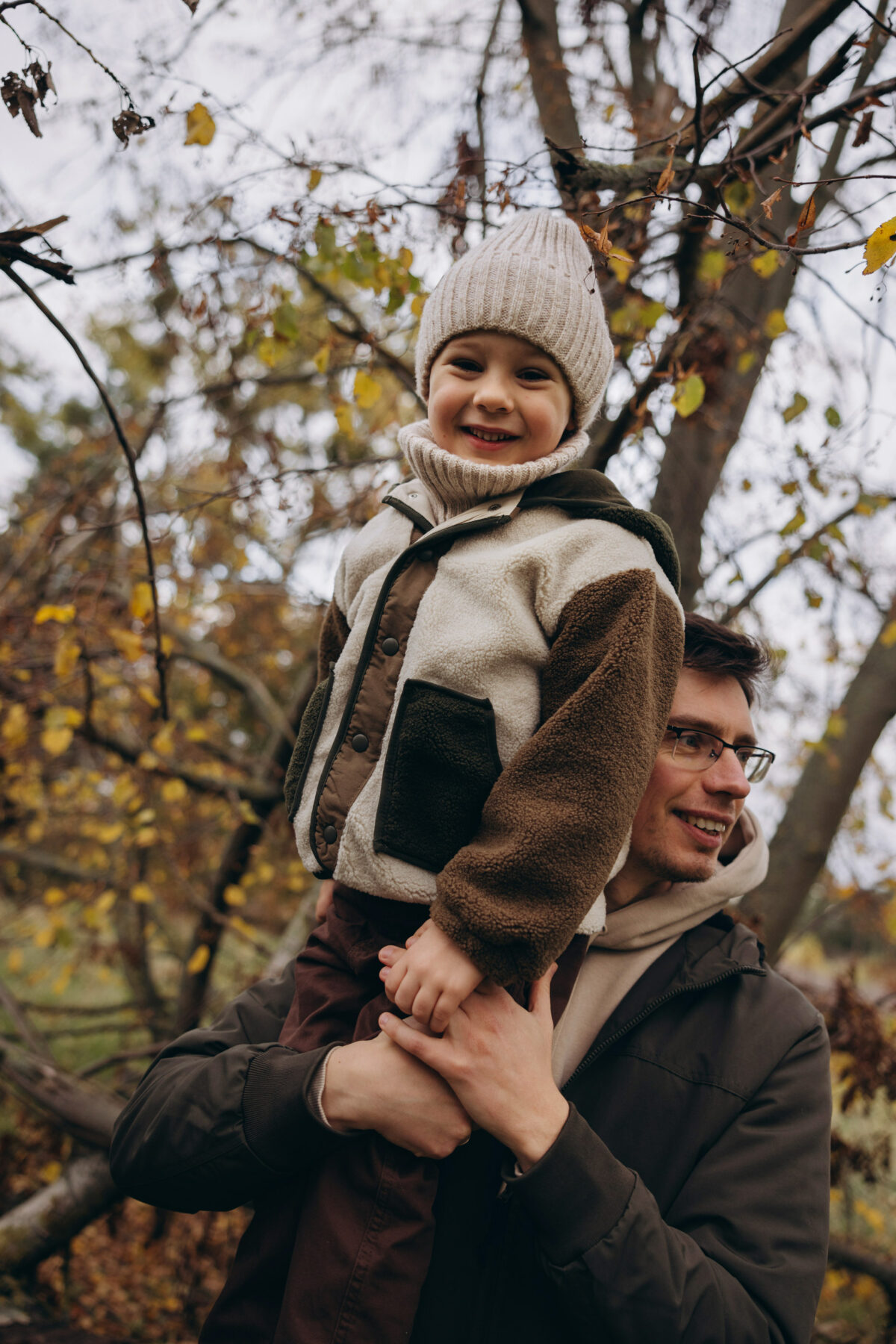 Beata z rodziną sesja rodzinna plenerowa fotograf poznań Katarzyna Kitajgrodzka Falrra ()