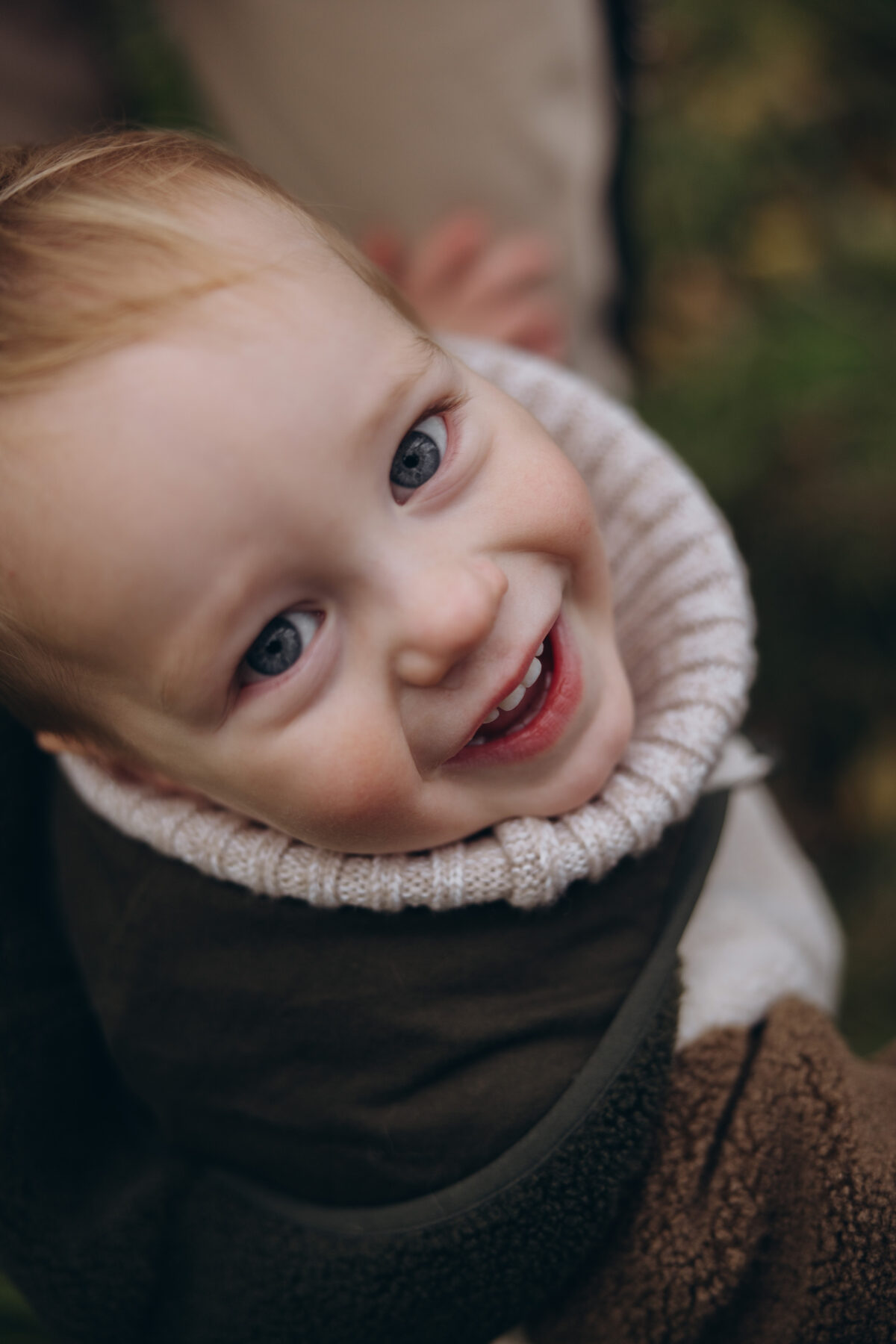 Beata z rodziną sesja rodzinna plenerowa fotograf poznań Katarzyna Kitajgrodzka Falrra ()