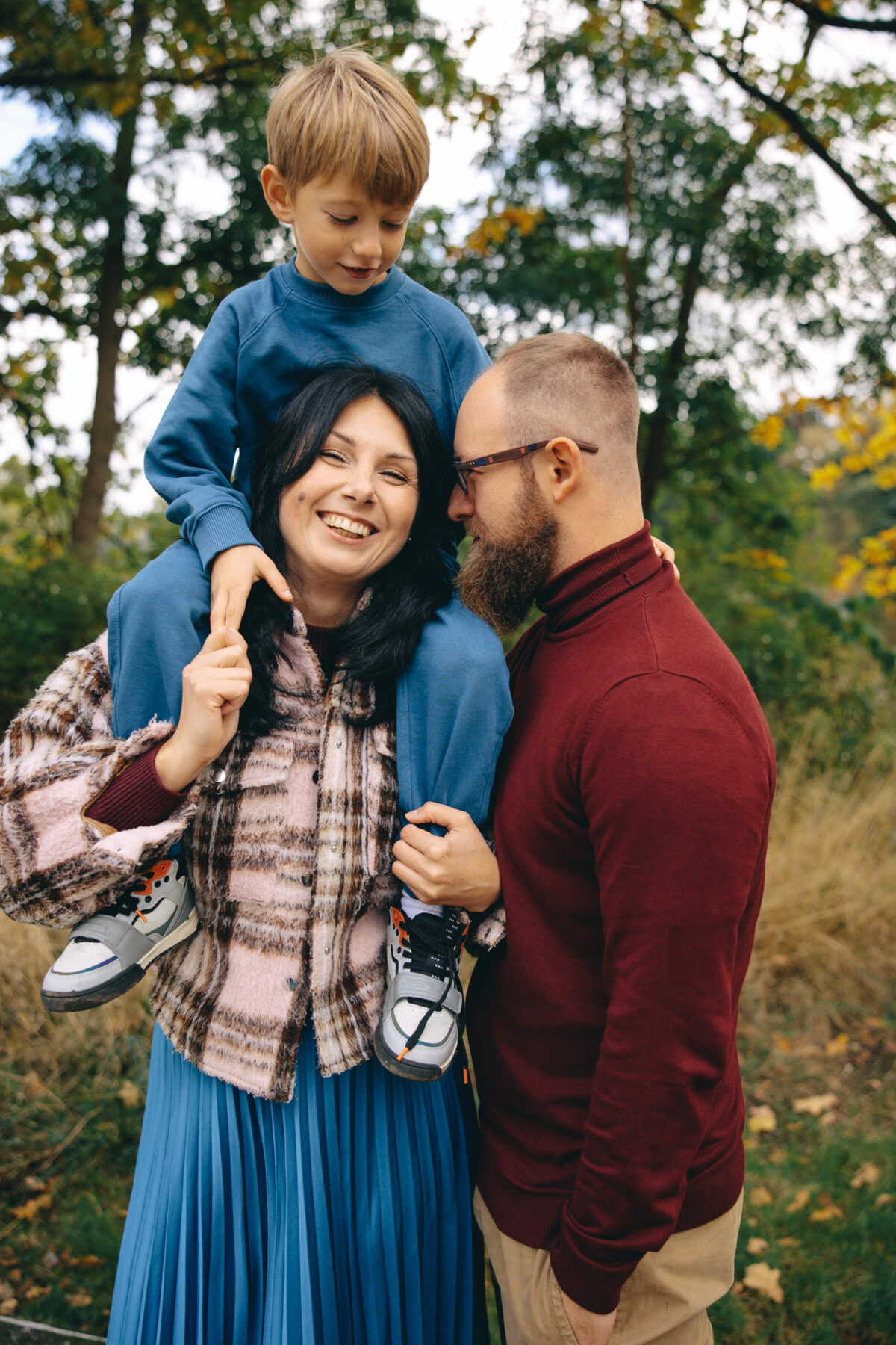 Iza z rodziną sesja rodzinna plenerowa Poznań Fotograf Poznań katarzyna Kitajgrodzka Flarra Lusówko Lusowo ()