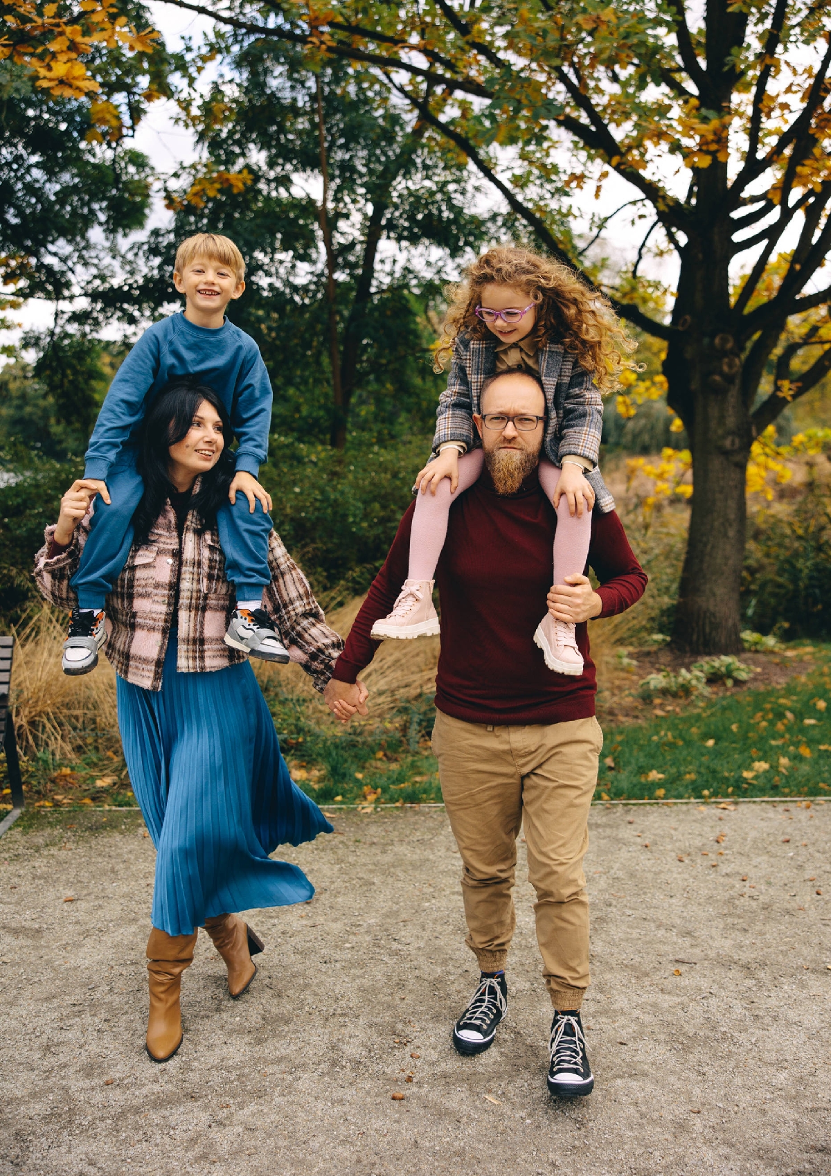 Iza z rodziną sesja rodzinna plenerowa Poznań Fotograf Poznań katarzyna Kitajgrodzka Flarra Lusówko Lusowo ()