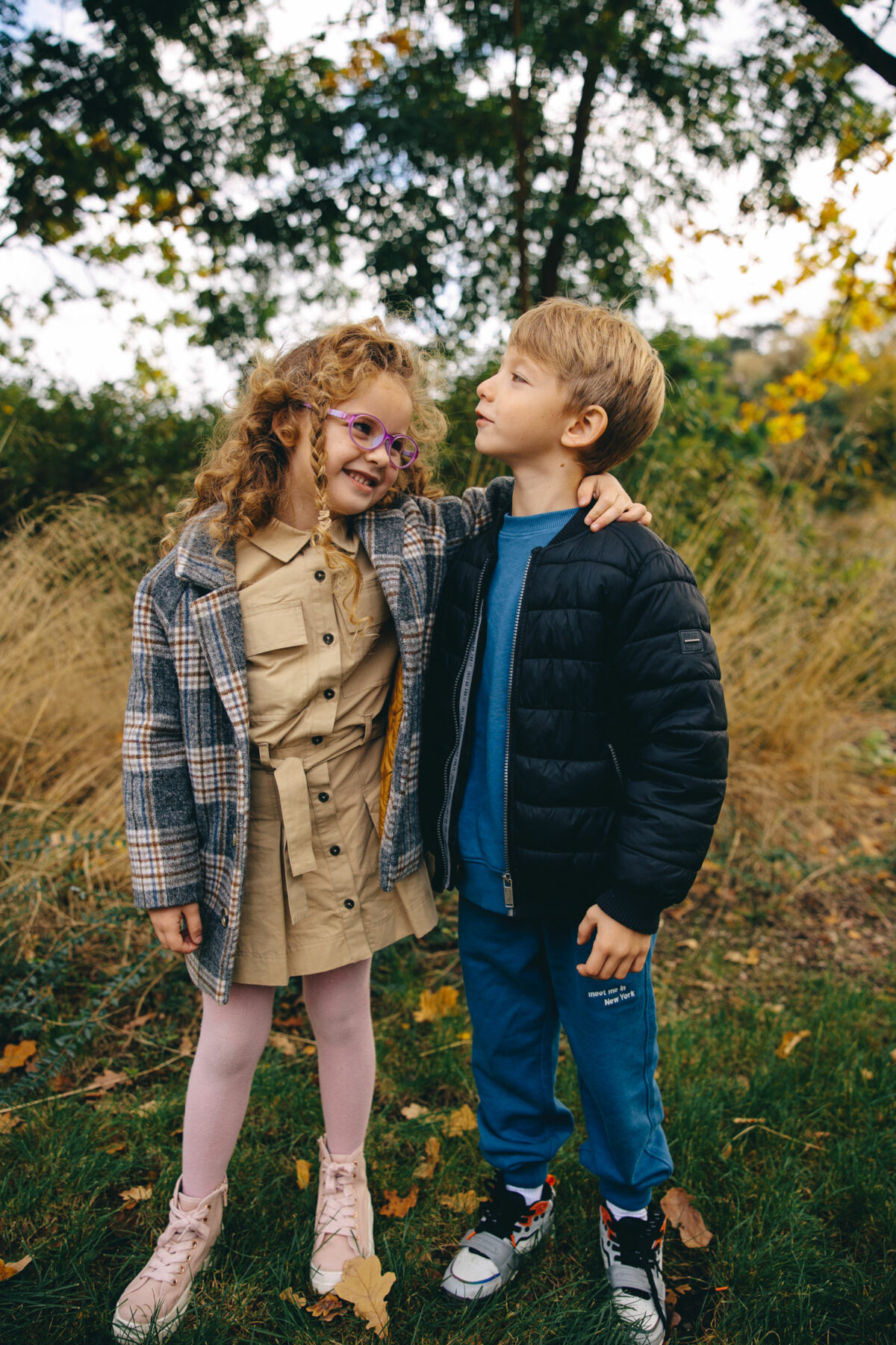Iza z rodziną sesja rodzinna plenerowa Poznań Fotograf Poznań katarzyna Kitajgrodzka Flarra Lusówko Lusowo ()