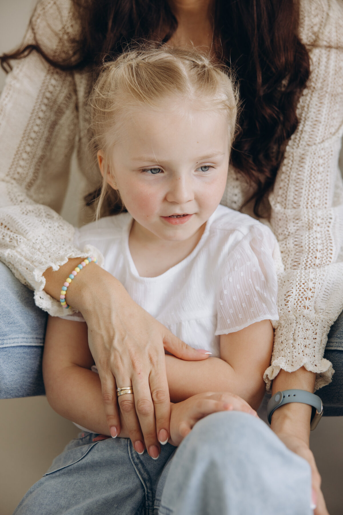 Milena i Elena sesja rodzinna w studio Lusówko Lusowo Poznań fotograf Katarzyna Kitajgrodzka Flarra ()