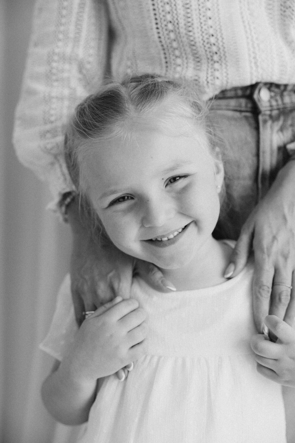 Milena i Elena sesja rodzinna w studio Lusówko Lusowo Poznań fotograf Katarzyna Kitajgrodzka Flarra ()