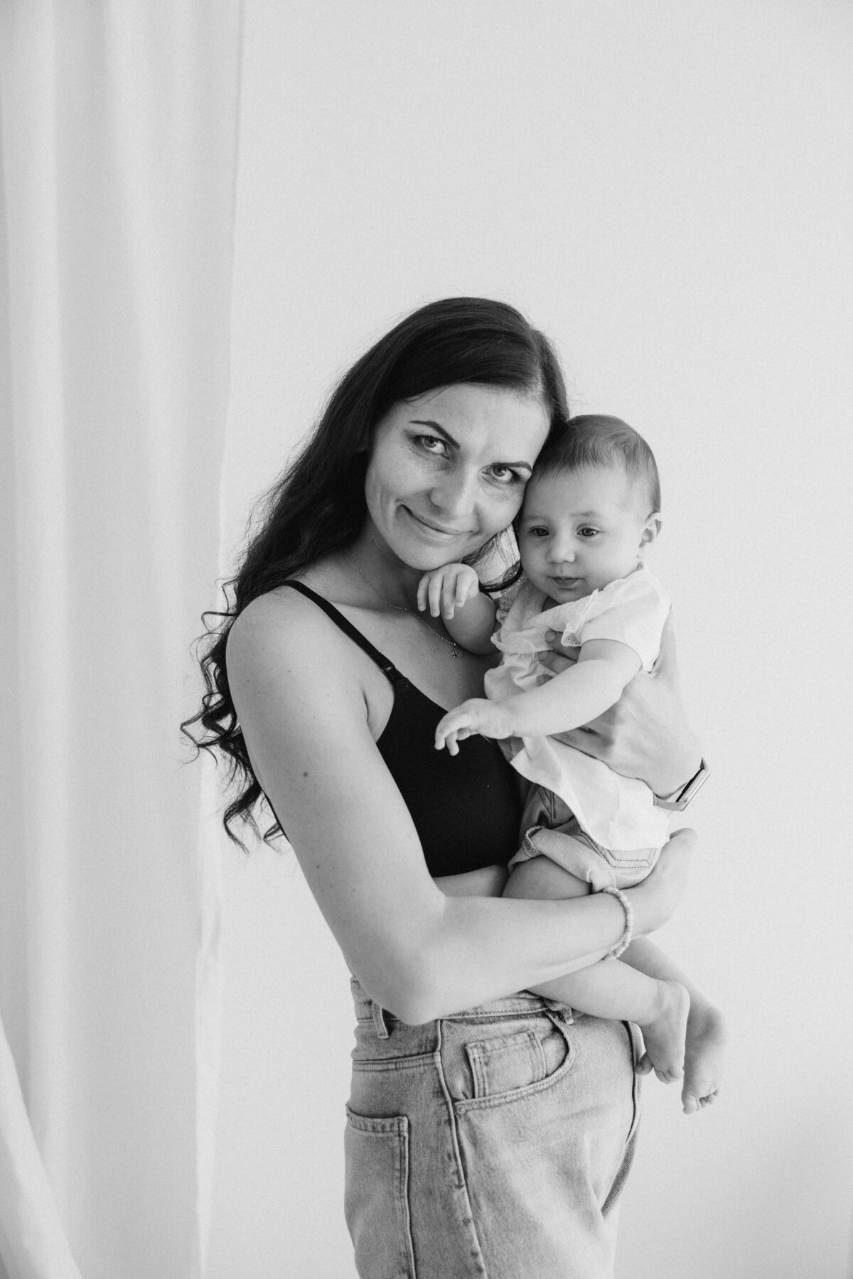 Milena i Elena sesja rodzinna w studio Lusówko Lusowo Poznań fotograf Katarzyna Kitajgrodzka Flarra ()