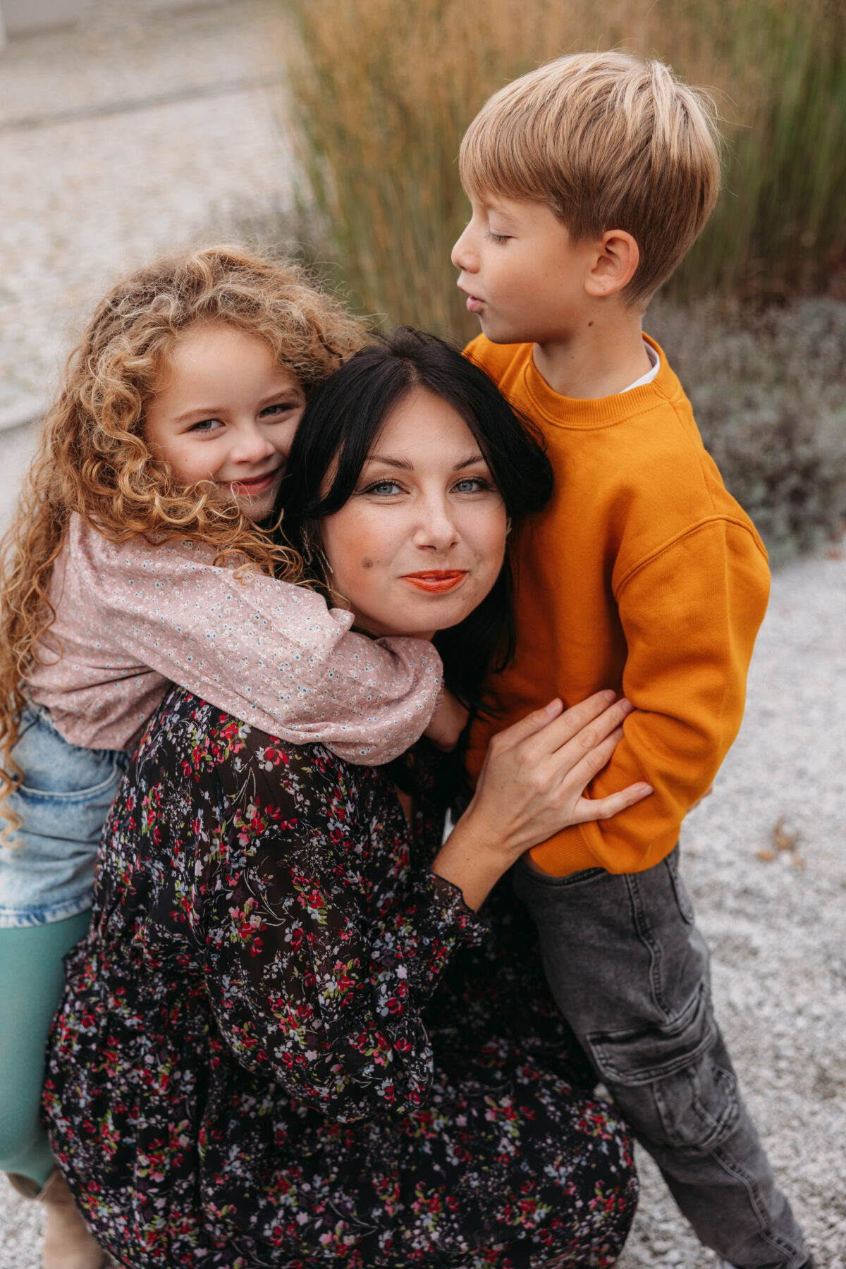 Plener miejski sesja rodzinna fotograf poznań Katarzyna Kitajgrodzka Flarra Lusowo Lusówko ()