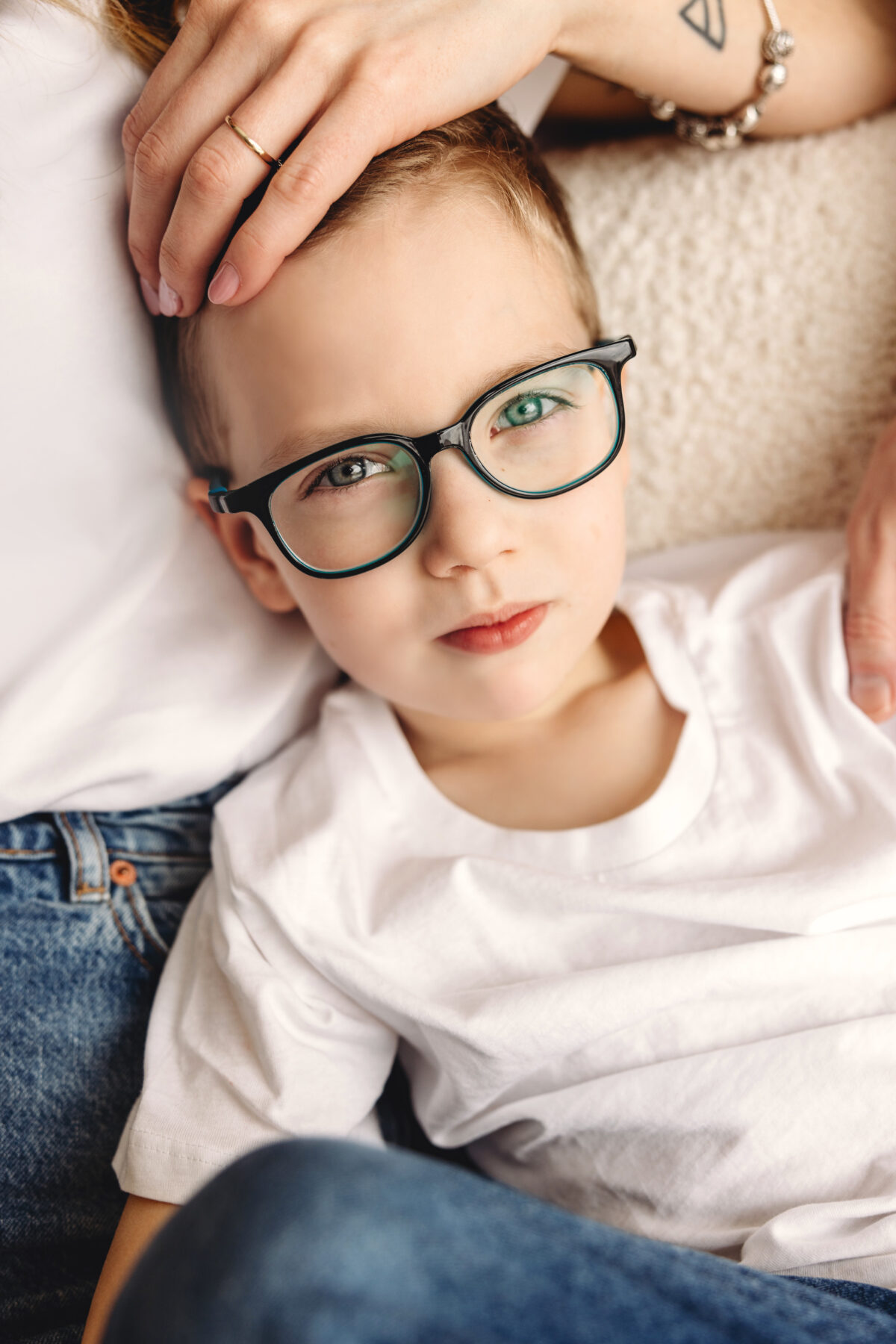 Weronika z rodziną sesja rodzinna w studio Poznań Lusowo Lusówko Fotograf Katarzyna Kitajgrodzka Flarra ()