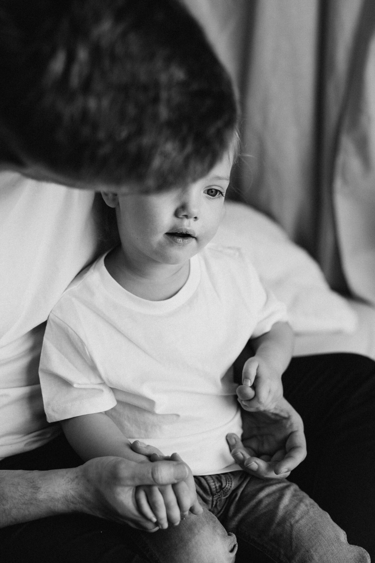 Weronika z rodziną sesja rodzinna w studio Poznań Lusowo Lusówko Fotograf Katarzyna Kitajgrodzka Flarra ()